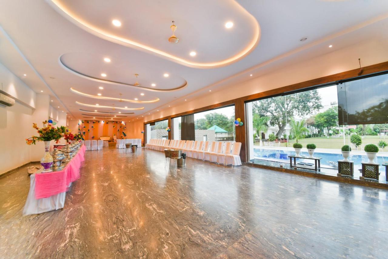 Palette - The Elegance Resort Chittorgarh Exteriér fotografie